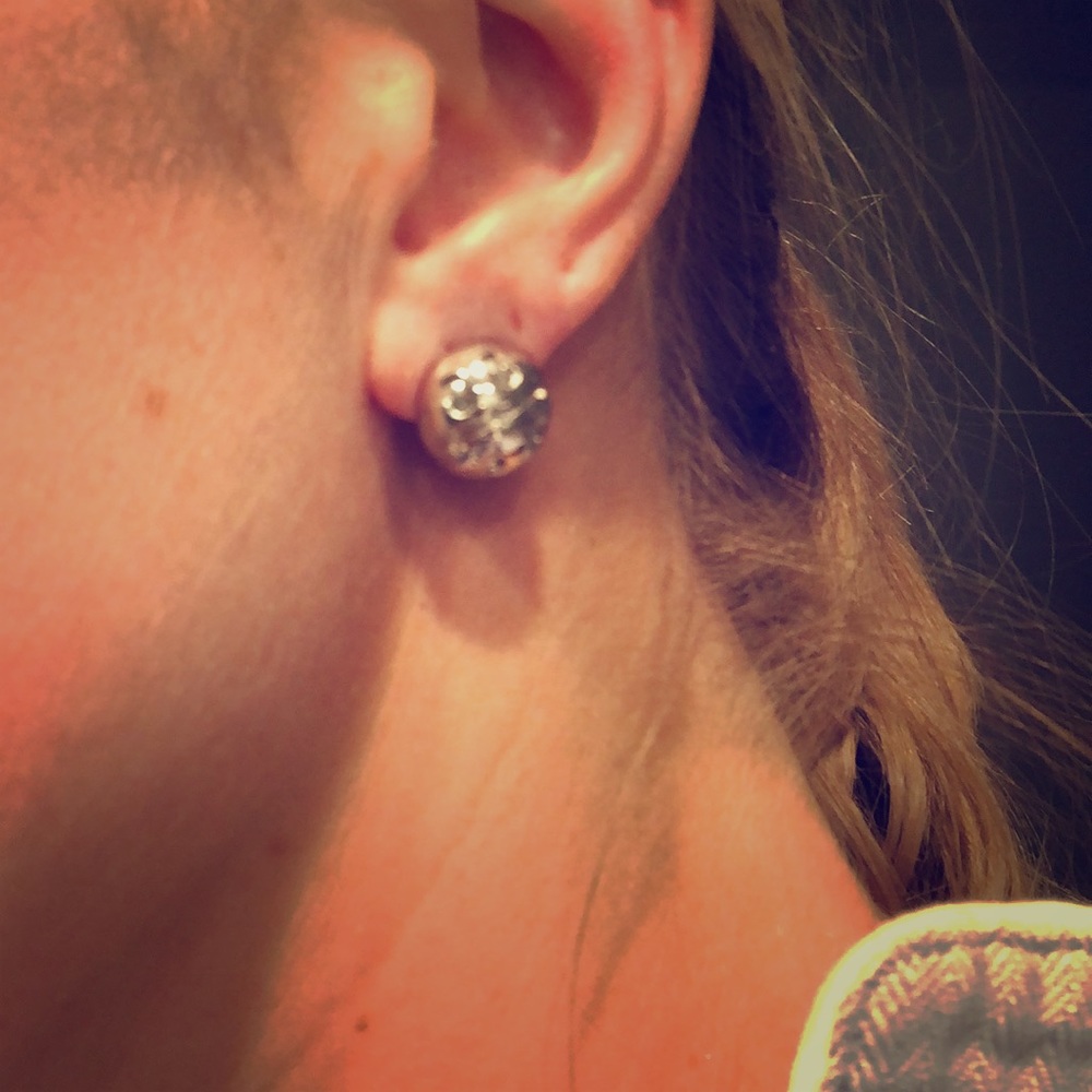 Tory Burch logo stud earring